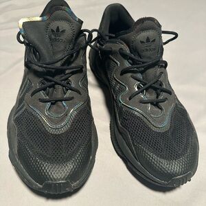 Adidas Ozweego (Size 11)